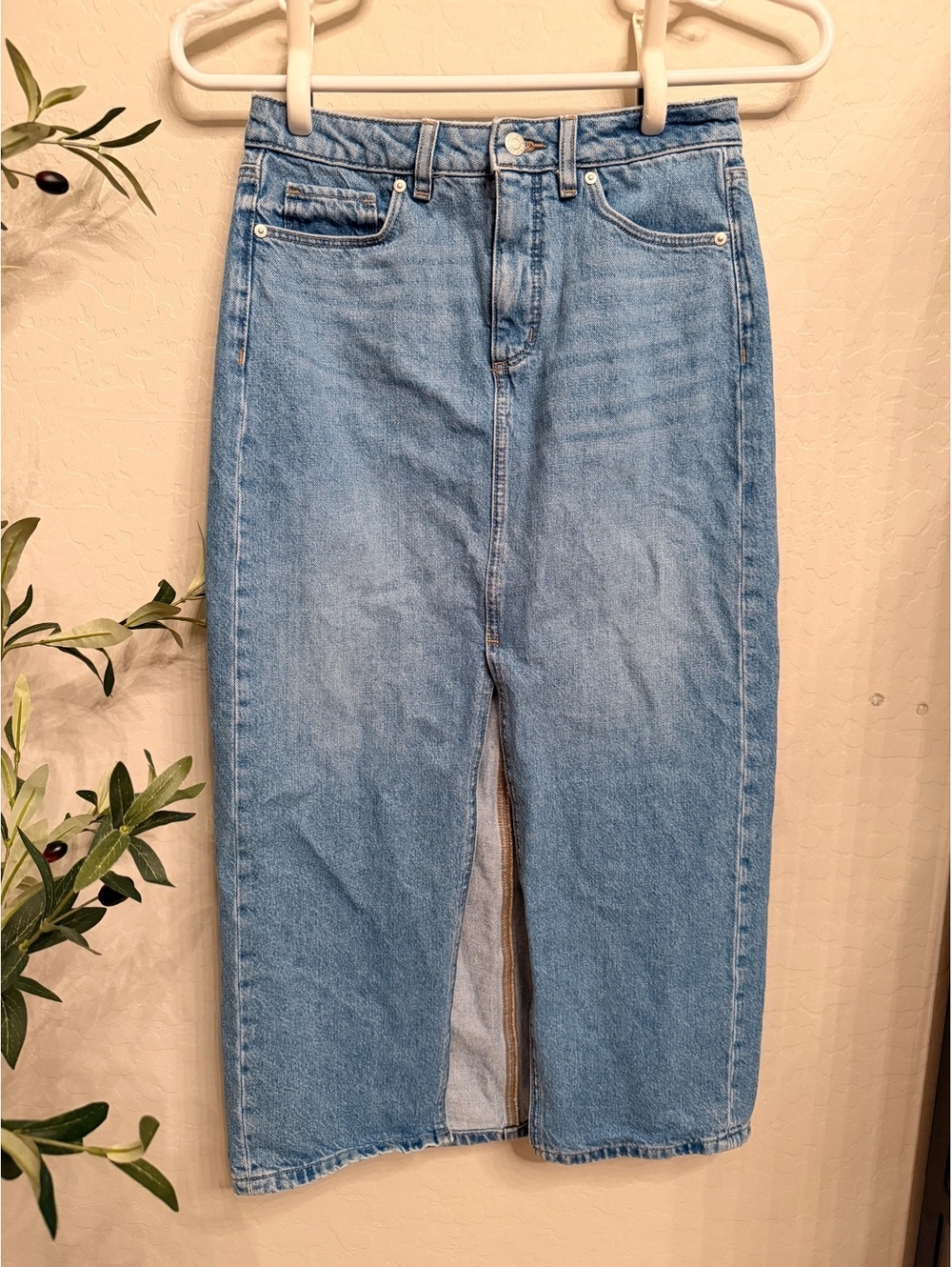 LOFT Rivete Front Slit Denim Maxi Skirt.
